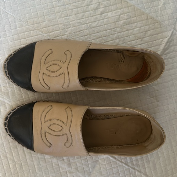 Chanel Leather Espadrilles, beige/ black size 38 - Picture 4 of 7